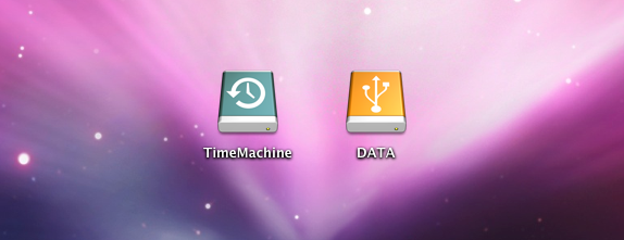 TimeMachineボリュームとDATAボリュームのアイコン